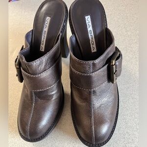 Via Spiga Women's Brown Heeled Clogs